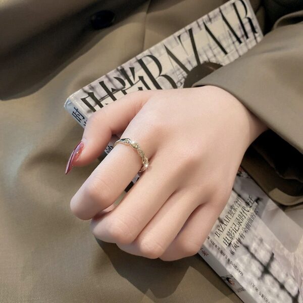 Sterling silver 14K gold-plated diamond twist adjustable ring - Image 3