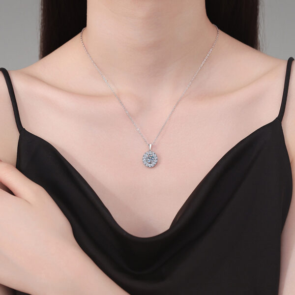 Sterling Silver Pigeon Egg Moissanite Pendant 1 Carat D Color Moissanite Necklace - Image 2