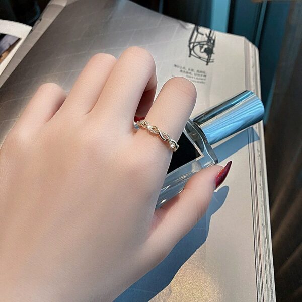 Sterling silver 14K gold-plated diamond twist adjustable ring - Image 2