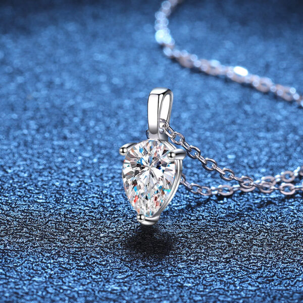 Sterling silver shaped teardrop moissanite pendant 1 carat D-color moissanite necklace - Image 4