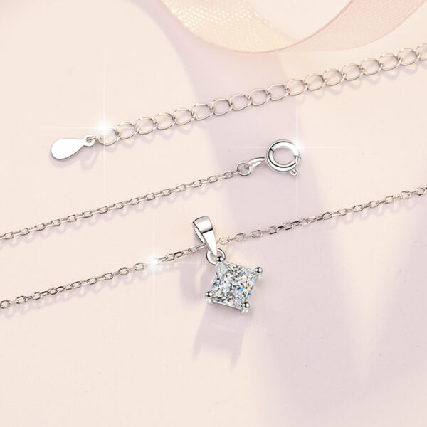 One carat sterling silver princess cut moissanite pendant - Image 5